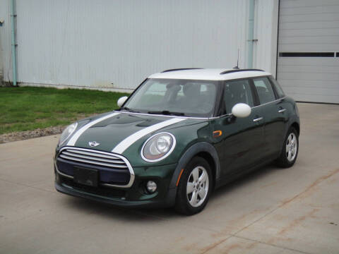 2015 MINI Hardtop 4 Door Cooper