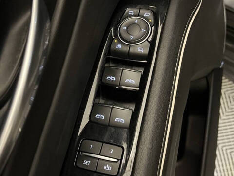 2021 Cadillac Escalade ESV Luxury