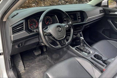 2019 Volkswagen Jetta R-Line