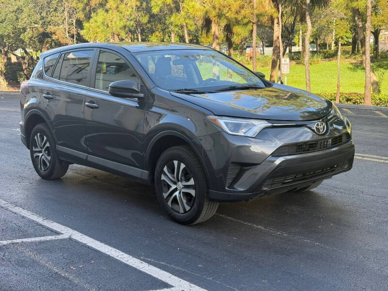 2018 Toyota RAV4 LE