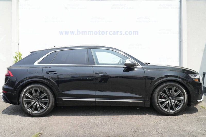 2022 Audi SQ8 4.0T quattro Prestige