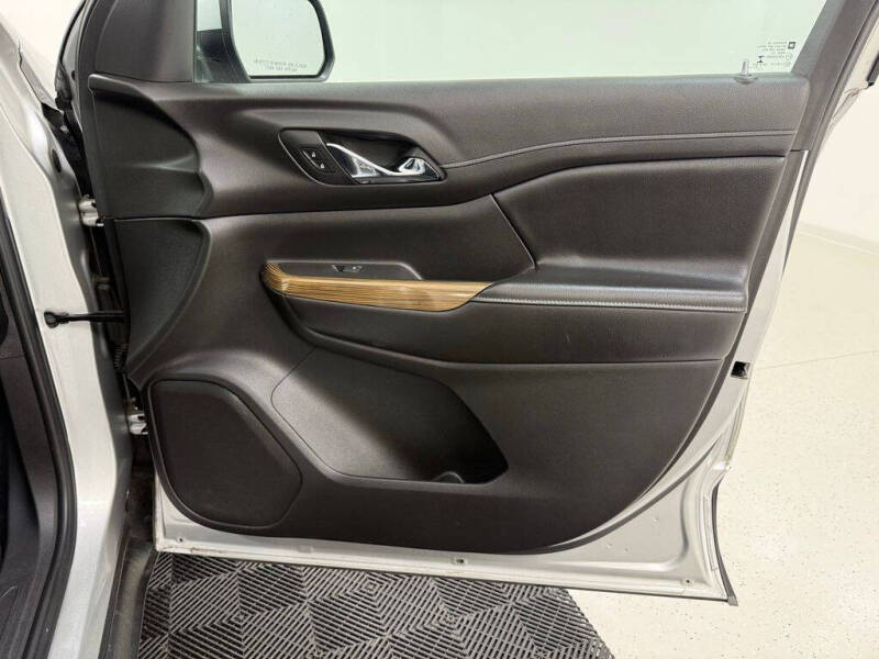 2019 GMC Acadia SLE-1