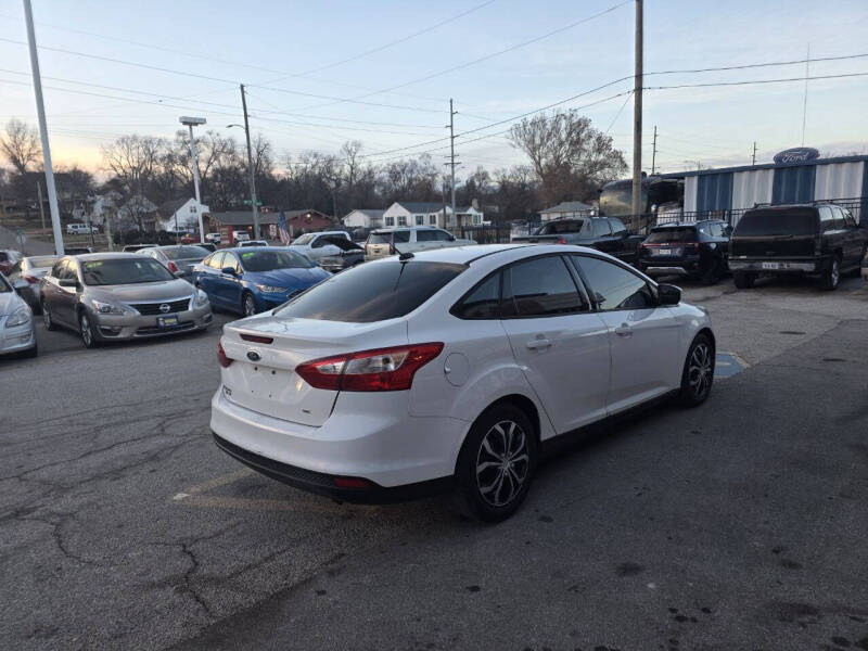 2012 Ford Focus SE