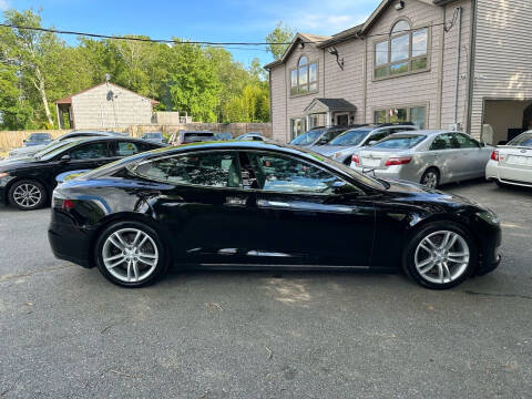 2013 Tesla Model S Performance