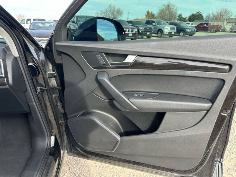 2019 Audi Q5 quattro Premium 45 TFSI