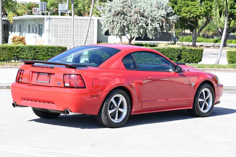2004 Ford Mustang Mach 1 Premium