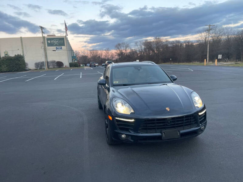 2017 Porsche Macan S photo 10