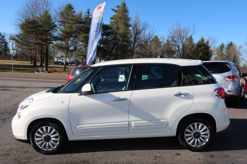 2014 FIAT 500L for sale at GEG Automotive in Gilbertsville PA