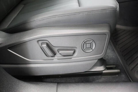 2025 Audi Q5 quattro Premium Plus TFSI