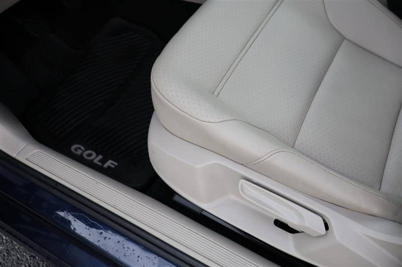 2015 Volkswagen Golf TSI S