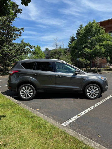 2017 Ford Escape Titanium