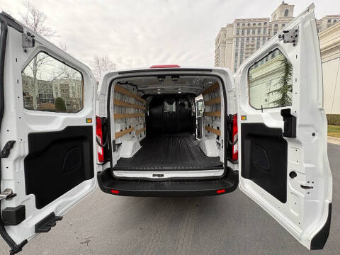 2024 Ford Transit