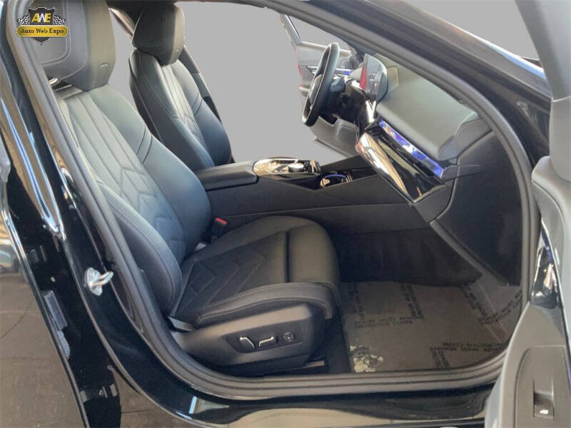 2024 BMW i5 eDrive40