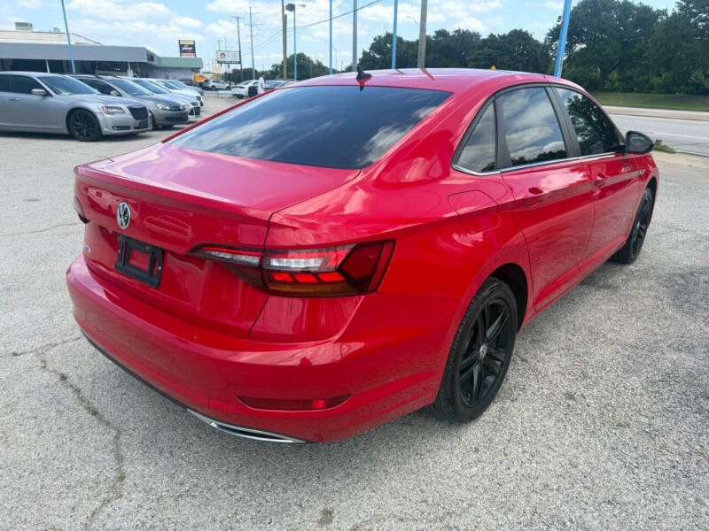 2019 Volkswagen Jetta R-Line