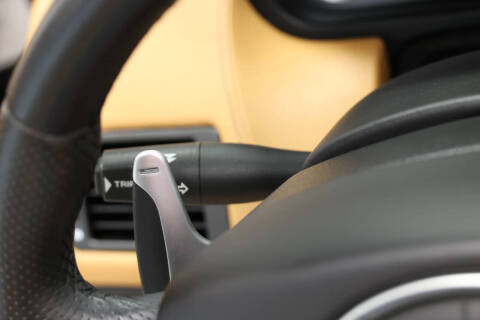 2012 Aston Martin V8 Vantage Roadster