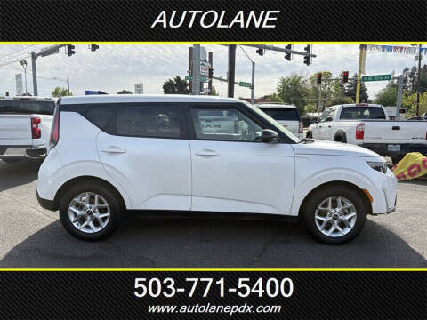 2023 Kia Soul LX