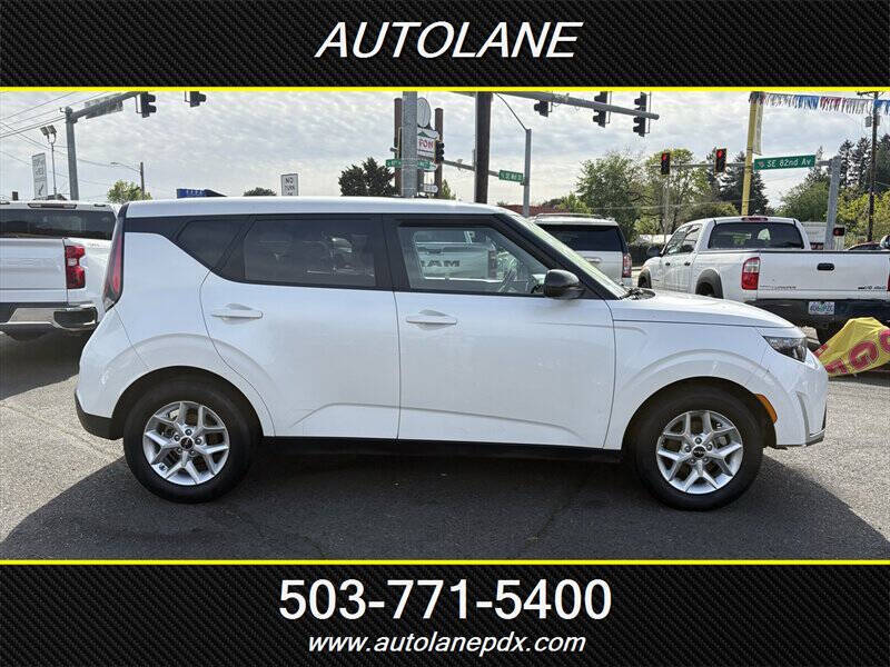 2023 Kia Soul LX