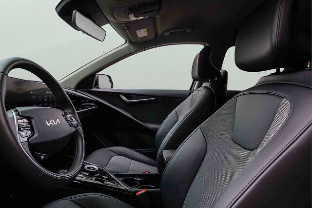 2025 Kia Niro EV Wind