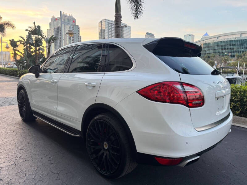 2013 Porsche Cayenne Tiptronic