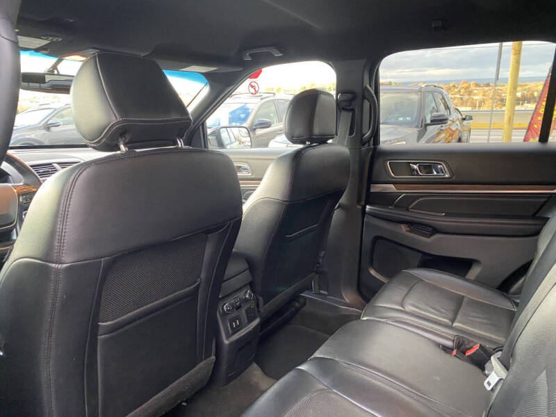 2017 Ford Explorer Limited