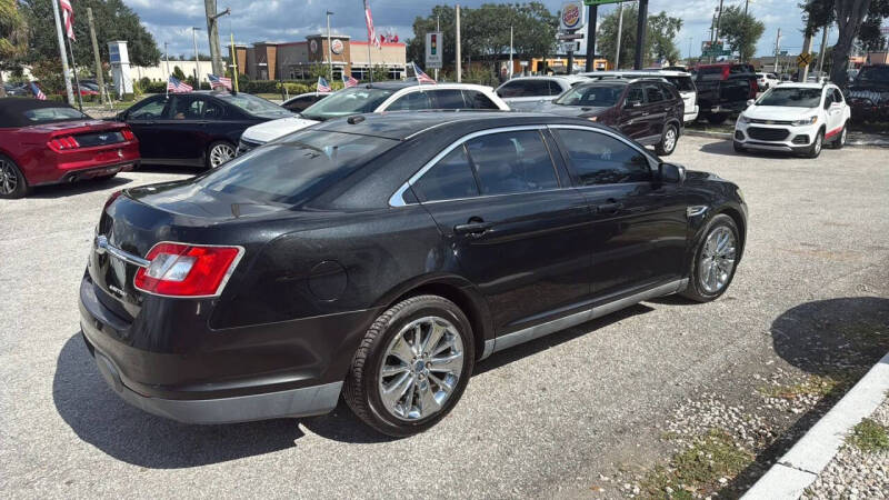 2010 Ford Taurus Limited
