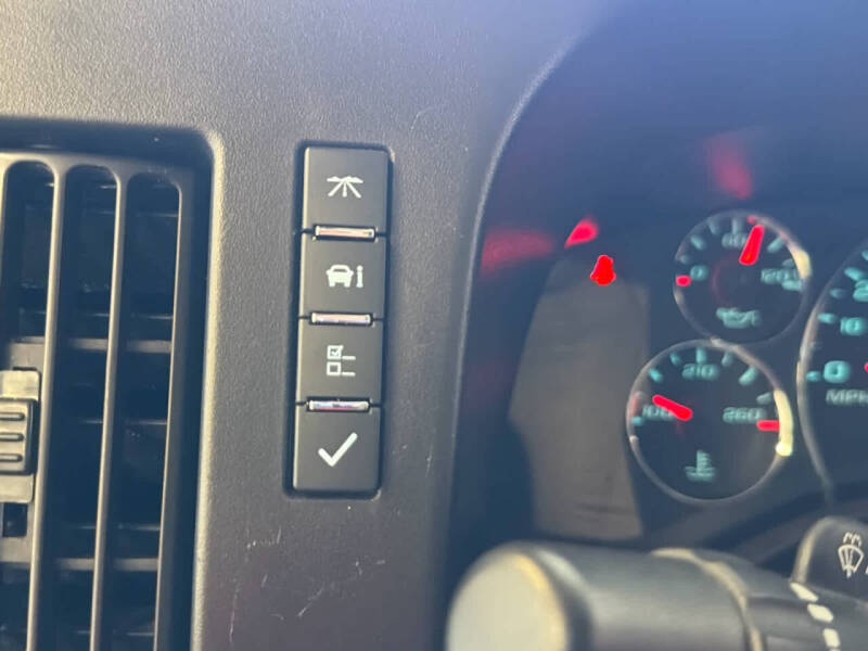2024 GMC Savana 2500