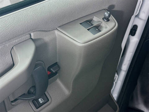 2024 Chevrolet Express 2500