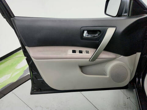 2011 Nissan Rogue SV