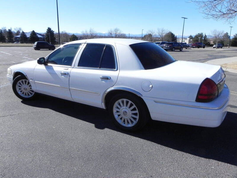 2011 Mercury Grand Marquis