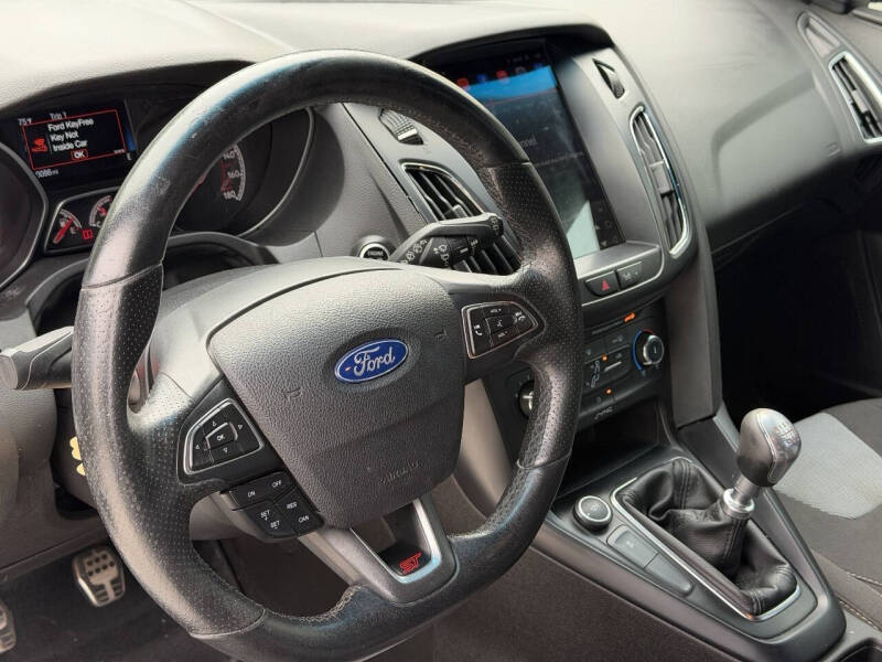 2016 Ford Focus ST
