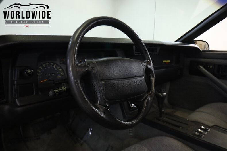 1992 Chevrolet Camaro RS