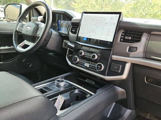 2022 Ford Expedition MAX XLT
