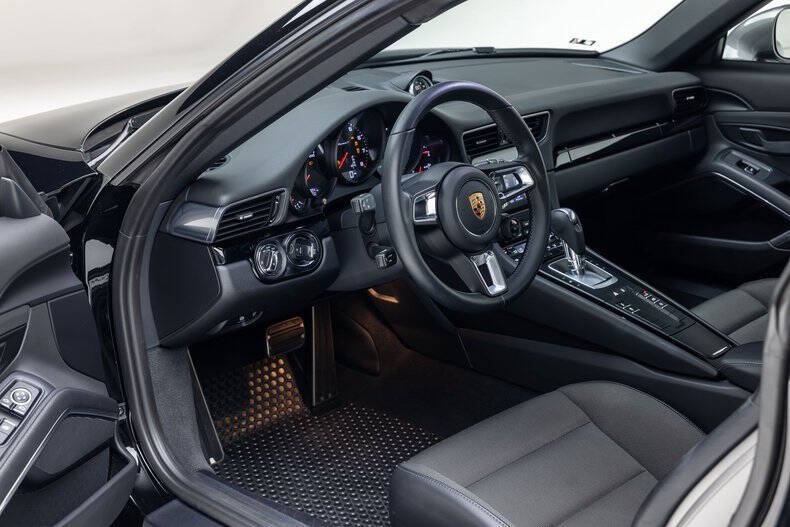 2019 Porsche 911