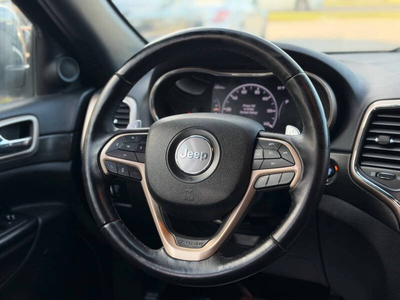 2017 Jeep Grand Cherokee Laredo