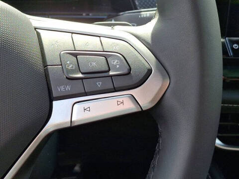 2026 Volkswagen Atlas Cross Sport SEL R-Line Black 4Motion