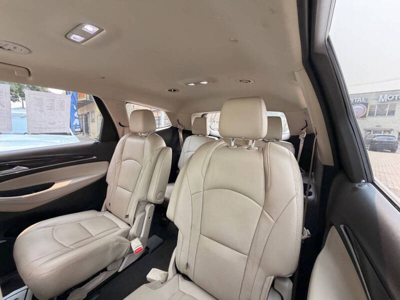 2019 Buick Enclave Essence