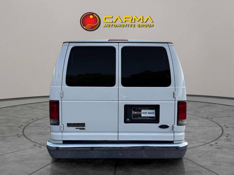 2008 Ford E-Series E-350 SD XLT
