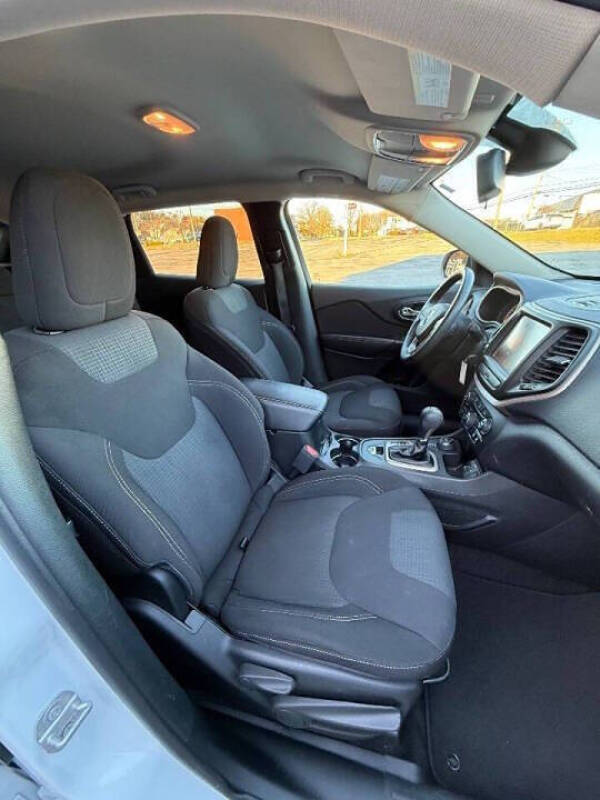 2017 Jeep Cherokee Latitude