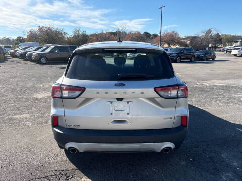 2020 Ford Escape S