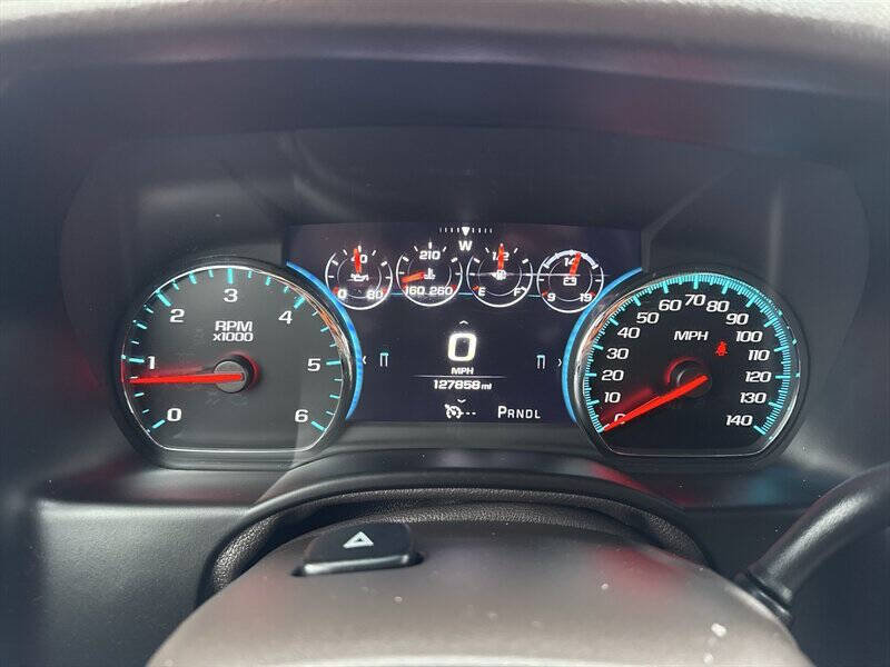 2017 GMC Yukon XL SLT