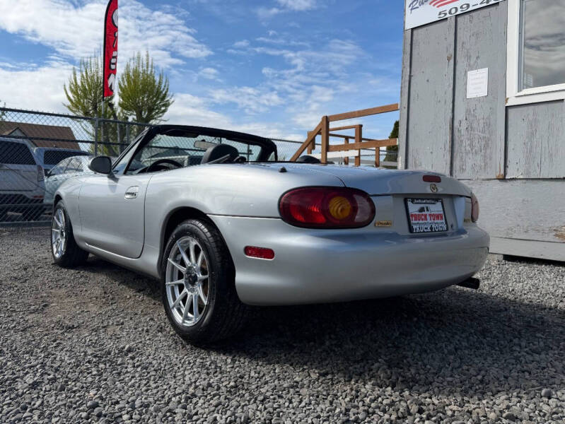 1999 Mazda MX-5 Miata