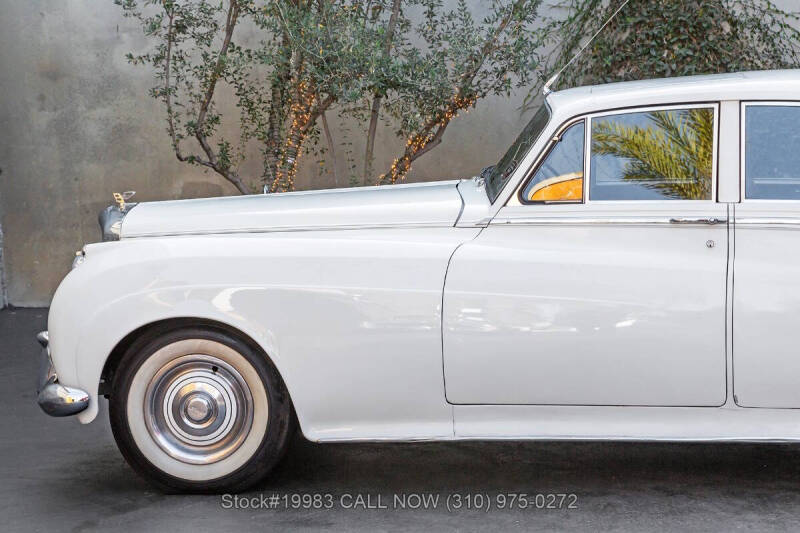 1961 Bentley S2 Saloon