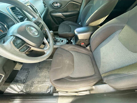 2021 Jeep Cherokee Latitude