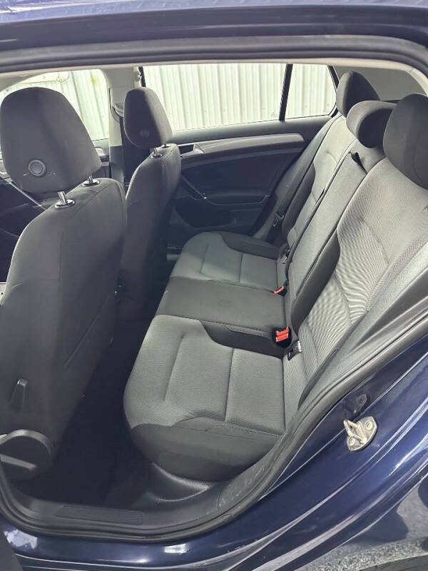 2016 Volkswagen e-Golf SE