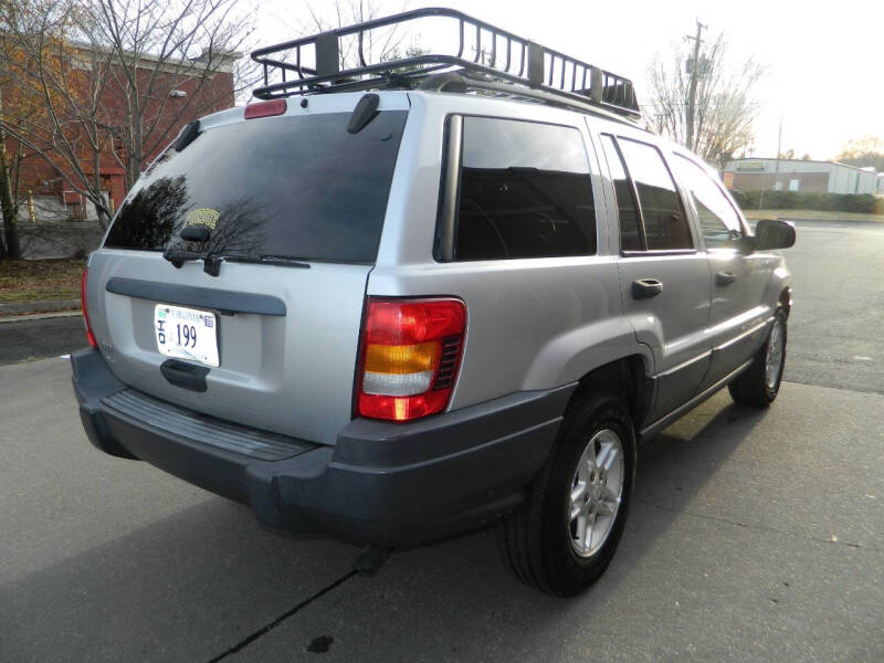 2004 Jeep Grand Cherokee Laredo photo 6