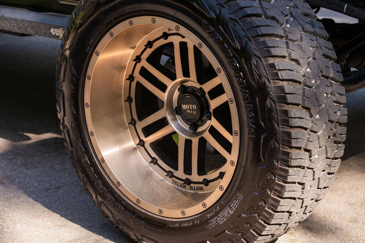 2021 JEEP Gladiator Pickup - $55,999