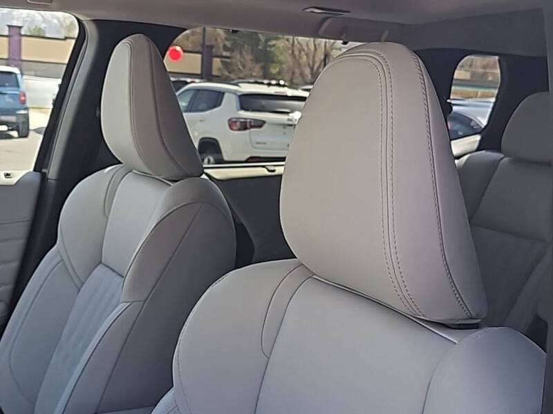 2025 Mitsubishi Outlander SEL Platinum Edition