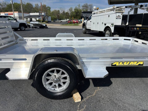 2027 Aluma 12’ Utility