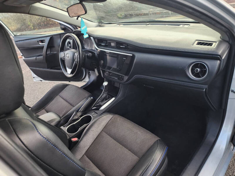 2017 Toyota Corolla SE