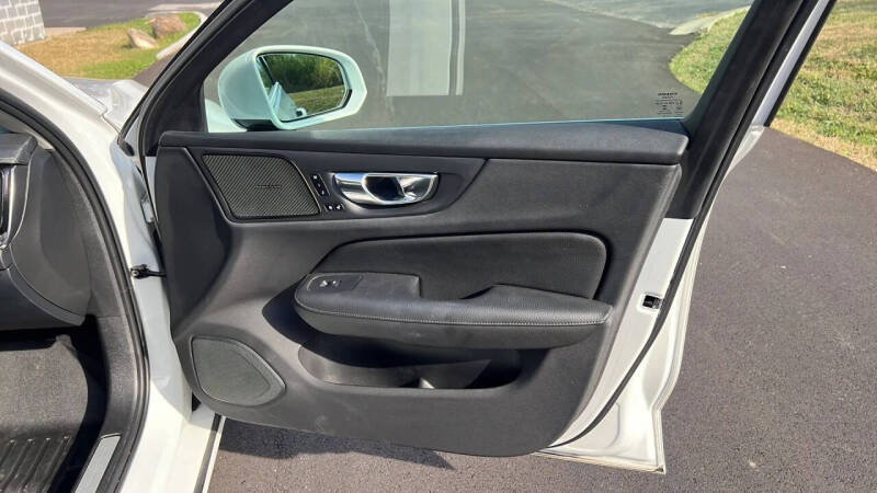 2021 Volvo S60 Recharge T8 Inscription